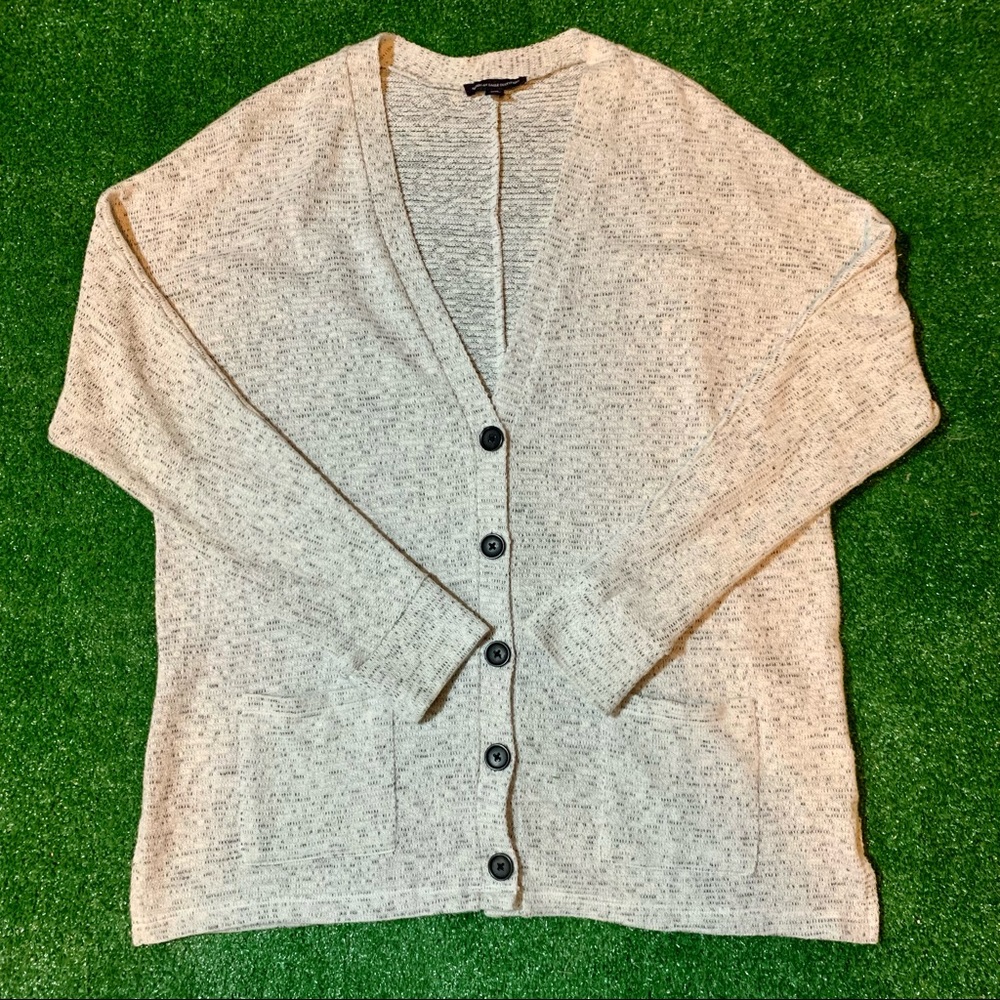 American Eagle Oversized Cardigan - Picture 2 of 3
